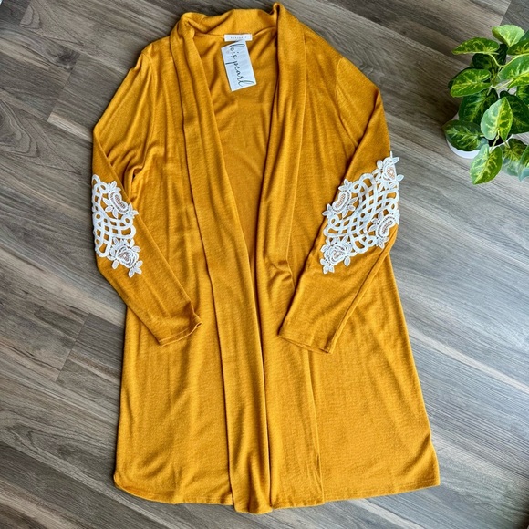 Reborn J Golden Days Mustard Cardigan with Lace Elbow Detail – Size S - Picture 7 of 8